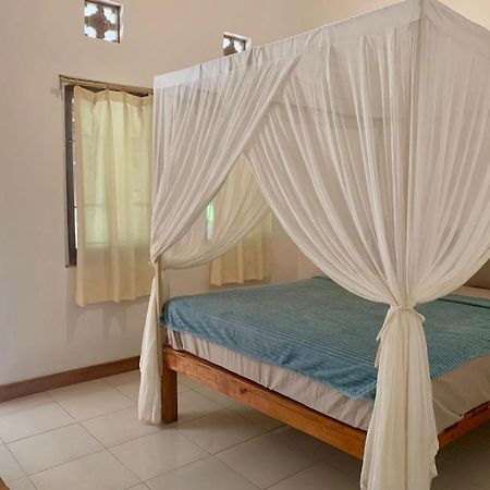 The Village Rua Beach Homestay Exterior foto