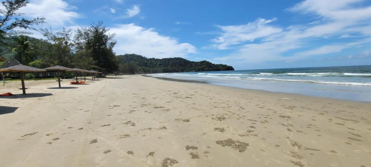 The Village Rua Beach Homestay Exterior foto